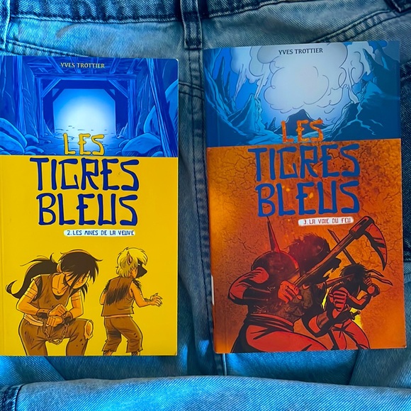 « Les tigres bleus » book 2 and 3 - Picture 1 of 4